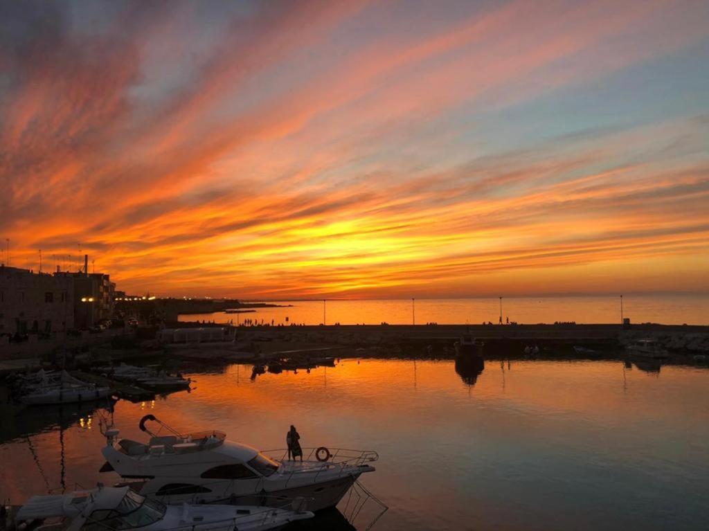 Nel Mar Casa Vacanze Giovinazzo Buitenkant foto